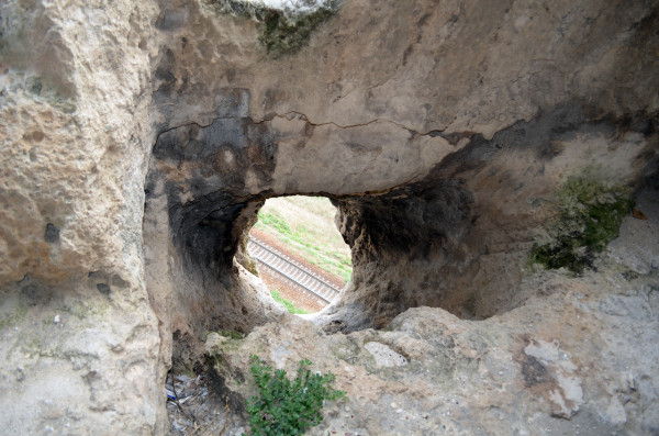 Пещеры и гроты в Инкермане